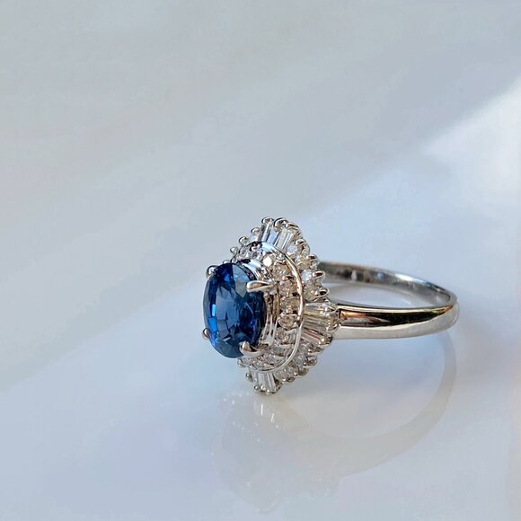Platinum 2ct GIA Unheated Thai Sapphire and Diamond Ring - Picture 7 of 7